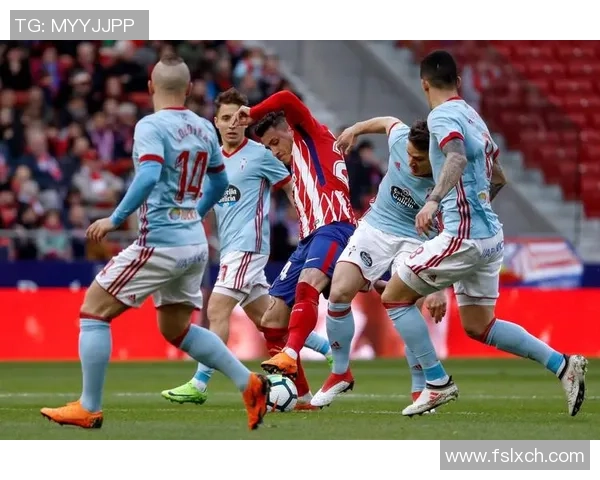 足球鼓了激情四溢赛场热血沸腾球迷欢呼声响彻云霄